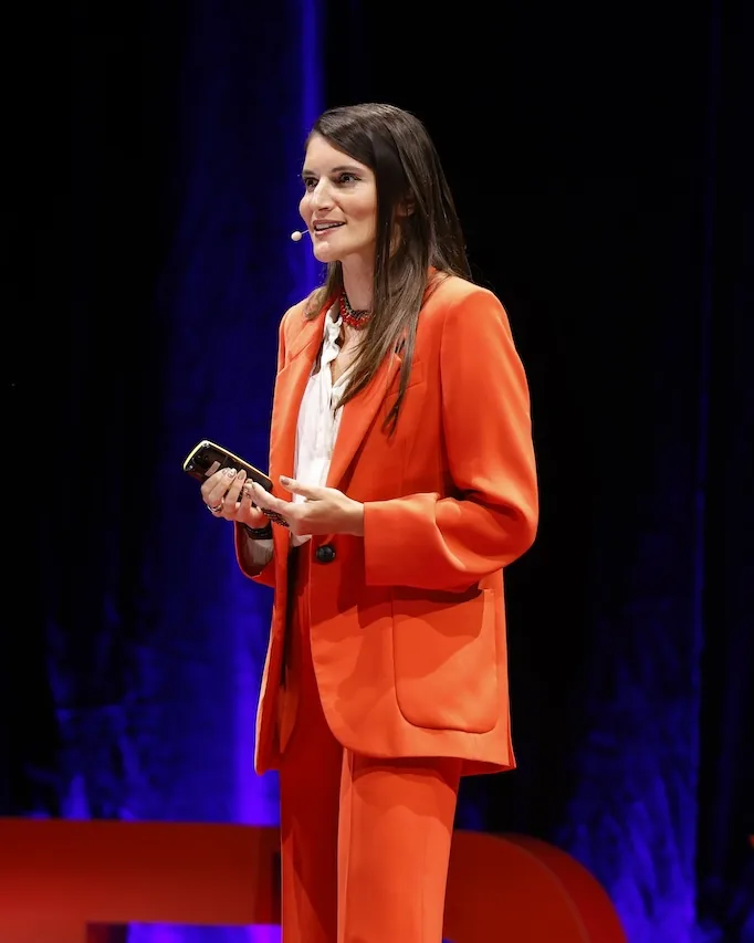 Amánda Efthimiou speaking at TEDx Berlin